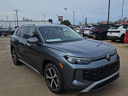 New 2026 Volkswagen Tiguan SE