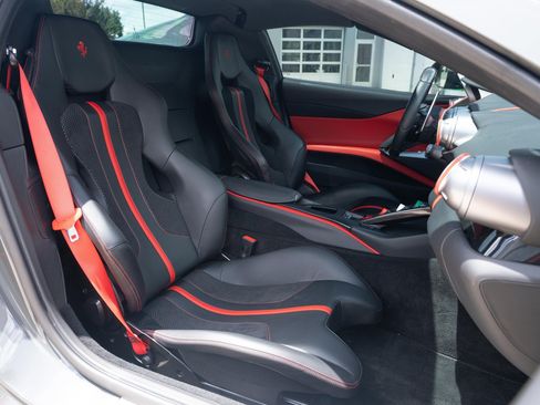 Used 2021 Ferrari 812 GTS RWD image 58