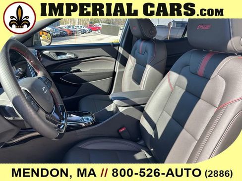 New 2026 Chevrolet Trax RS w/ Sunroof Package image 33