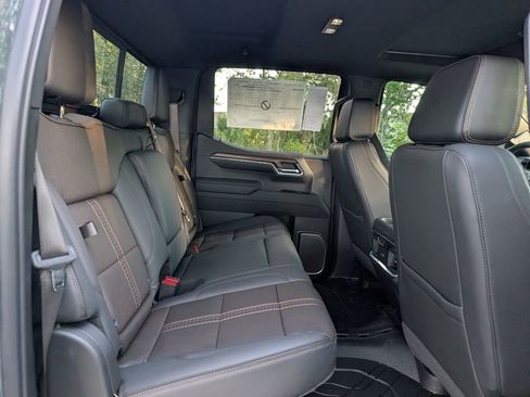 New 2026 Chevrolet Silverado 1500 High Country w/ High Country Premium Package AWD/4WD image 21
