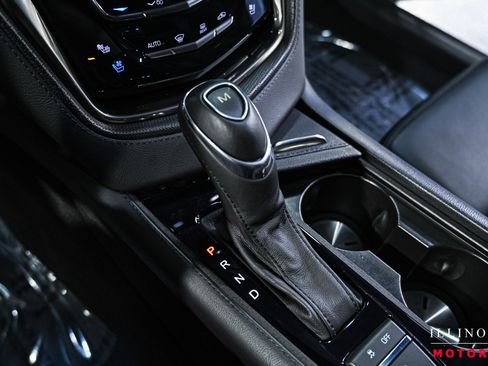 Used 2018 Cadillac CTS V w/ Carbon Fiber Package RWD image 30