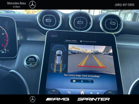 Used 2024 Mercedes-Benz GLC 300 image 23