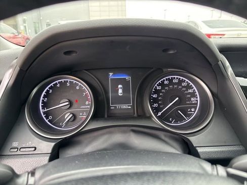 Used 2023 Toyota Camry SE image 14