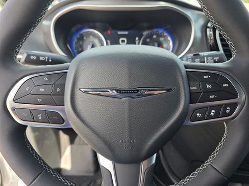 New 2026 Chrysler Voyager LX image 35