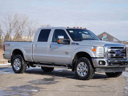 Used 2014 Ford F350 Lariat w/ Lariat Ultimate Package image 2