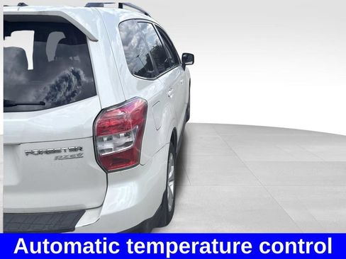 Used 2015 Subaru Forester 2.5i Limited AWD/4WD image 6