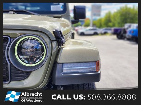 New 2026 Jeep Gladiator Sport AWD/4WD image 10
