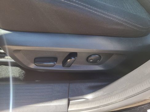 Certified 2021 Nissan Rogue SV FWD image 20