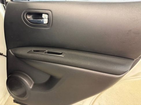 Used 2014 Nissan Rogue S w/ Convenience Package image 22