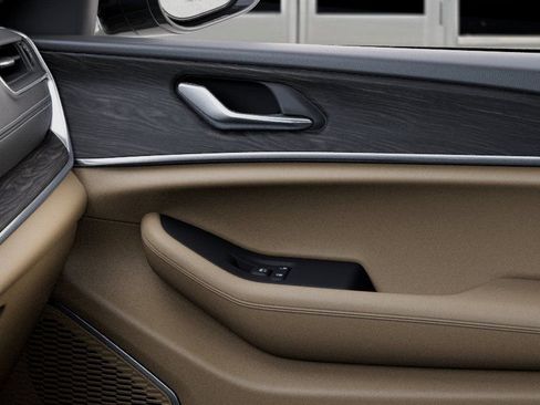 New 2026 Jeep Grand Cherokee Limited image 25