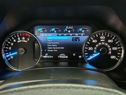 Used 2019 Ford F150 Platinum w/ Equipment Group 701A Luxury AWD/4WD image 14
