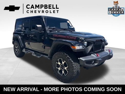 Used 2022 Jeep Wrangler Unlimited Rubicon AWD/4WD image 9