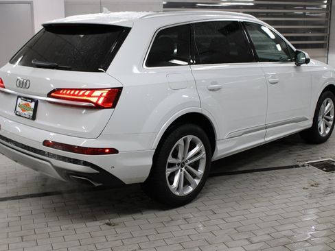 Used 2025 Audi Q7 2.0T Premium w/ Convenience Package image 6