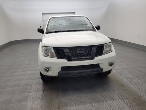 Used 2020 Nissan Frontier SV w/ Midnight Edition Floor Mats AWD/4WD image 14