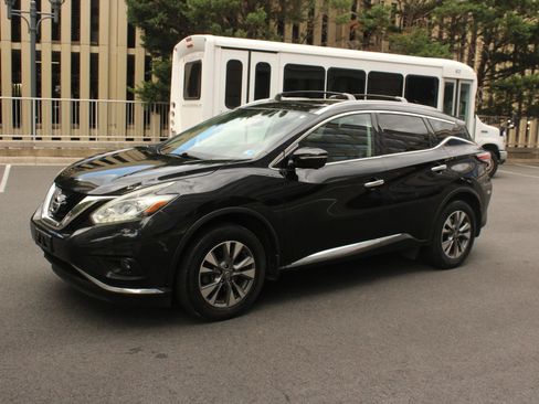 Used 2015 Nissan Murano SL w/ SL Technology Package AWD/4WD image 12