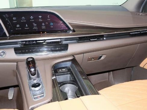 Used 2021 Cadillac Escalade Sport w/ Driver Assist Tech Package image 22