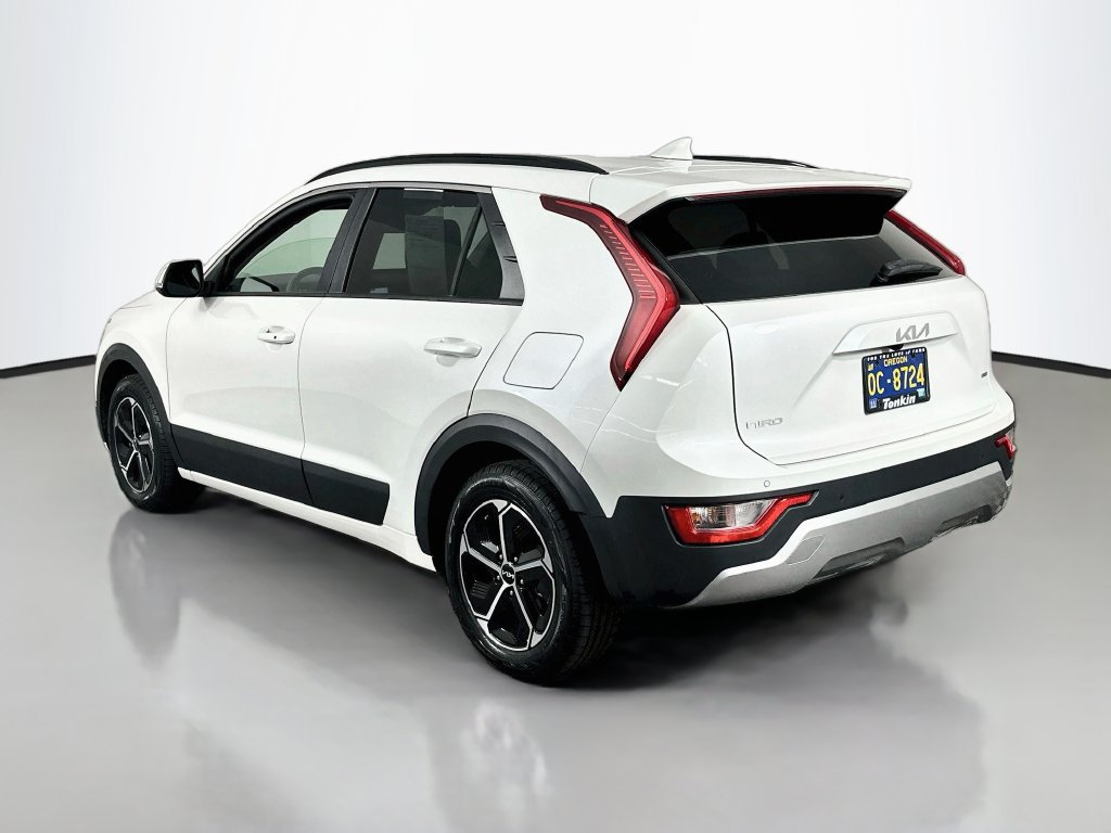 Used 2023 Kia Niro EX FWD image 33