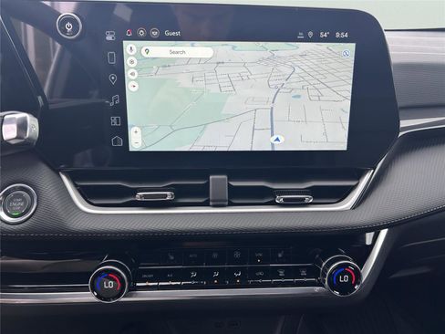 New 2026 Chevrolet Equinox LT w/ Convenience Package II image 19