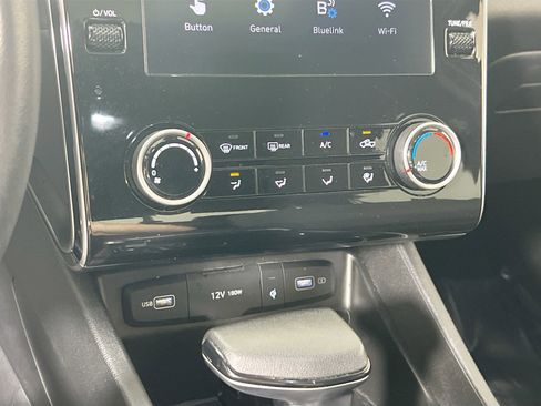 Used 2023 Hyundai Santa Cruz Night AWD/4WD image 15
