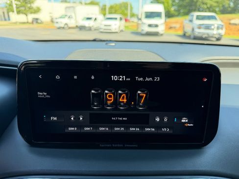 Used 2022 Hyundai Santa Fe Limited FWD image 36