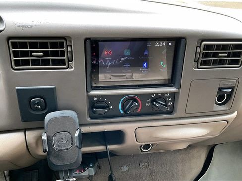 Used 2003 Ford F350 XLT RWD image 32