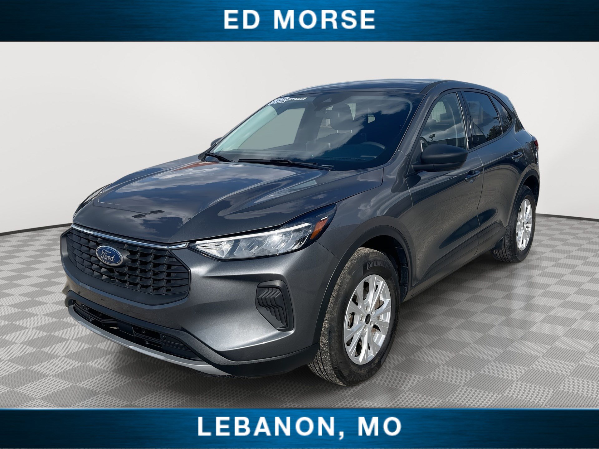 Used 2025 Ford Escape Active AWD/4WD image 1