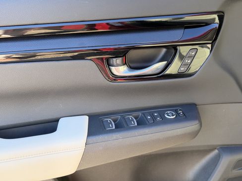 Used 2023 Honda CR-V EX-L image 10