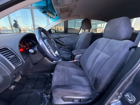 Used 2008 Nissan Altima 3.5 SE w/ Emergency Aid Pkg FWD image 9