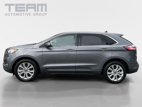 Used 2021 Ford Edge Titanium w/ Cargo Accessory Package FWD image 4