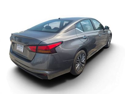 Used 2025 Nissan Altima 2.5 SV
