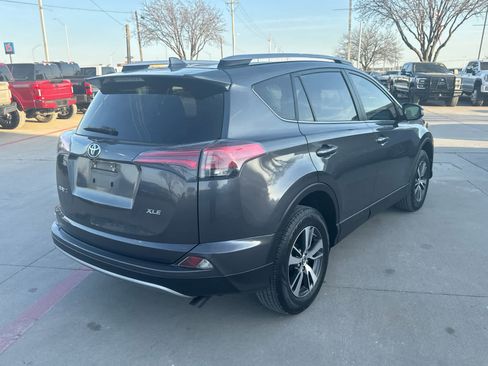 Used 2018 Toyota RAV4 XLE w/ Plus Extra Value Package image 4