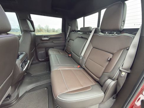 Used 2024 GMC Sierra 1500 Denali w/ Technology Package image 16