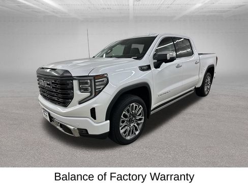 Used 2023 GMC Sierra 1500 Denali Ultimate AWD/4WD image 7
