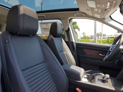 Certified 2024 Land Rover Discovery Sport S image 19