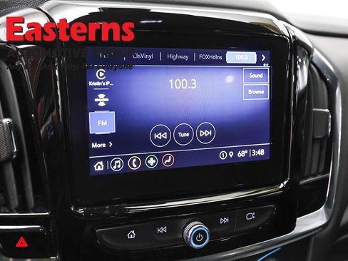Used 2023 Chevrolet Traverse LT AWD/4WD image 19
