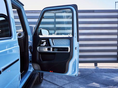 Used 2025 Mercedes-Benz G 63 AMG 4MATIC image 24