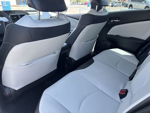 Used 2021 Toyota Prius XLE w/ Carpet Mat Package (TMS) AWD/4WD image 17