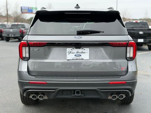Certified 2025 Ford Explorer ST image 15