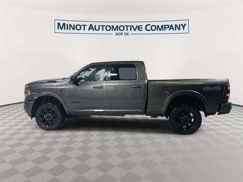 Used 2022 RAM 2500 Laramie w/ Night Edition AWD/4WD image 5