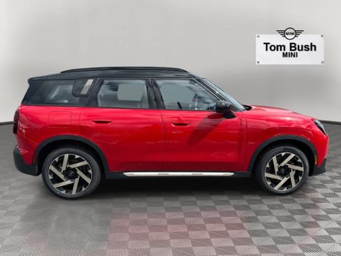 New 2026 MINI Cooper Countryman S image 2