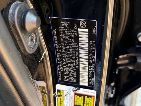 Used 2022 Toyota Camry XSE w/ Navigation Package FWD image 28