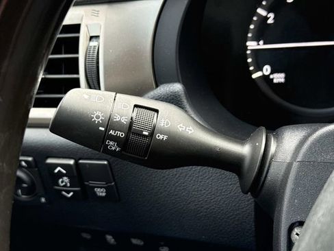 Used 2021 Lexus GX 460 Premium w/ Premium Package image 27