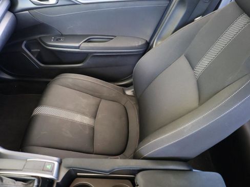 Used 2019 Honda Civic EX image 19