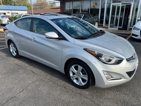 Used 2016 Hyundai Elantra Value Edition FWD image 4