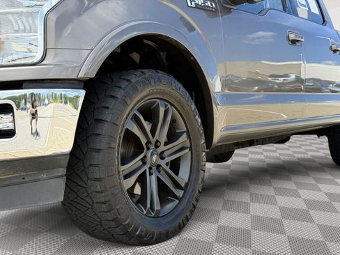 Used 2020 Ford F150 Lariat AWD/4WD image 8