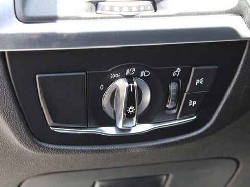 Used 2025 BMW X4 xDrive30i AWD/4WD image 14
