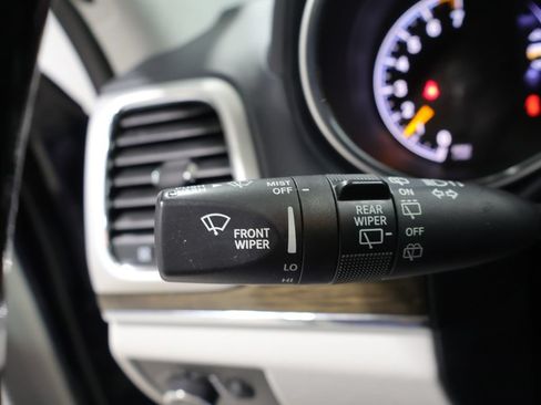 Used 2018 Jeep Grand Cherokee Summit AWD/4WD image 37