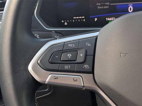 Used 2024 Volkswagen Tiguan S image 25