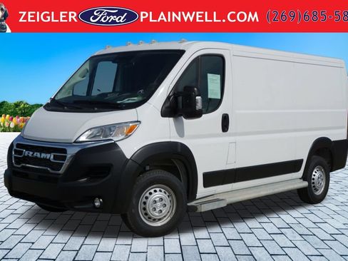 Used 2025 RAM ProMaster 2500 w/ U-Haul Equipment Group FWD image 1
