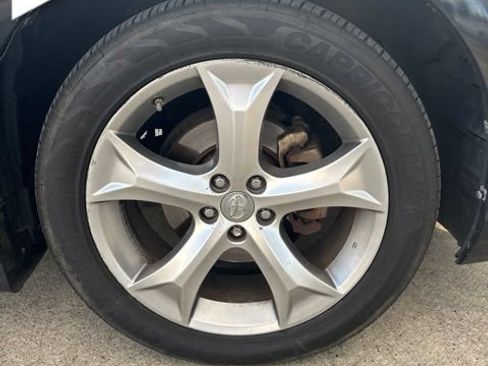 Used 2014 Toyota Venza XLE FWD image 2